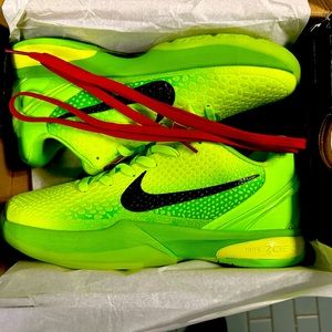 Kobe 6 Grinch brand new